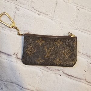 Louis Vuitton Monogram Key Pouch/Cles